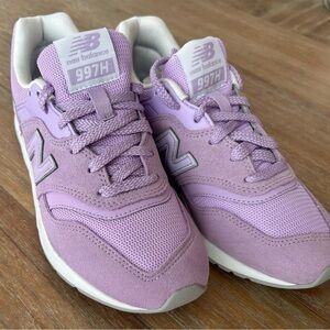 BNIB NEW Size 7 New Balance Purple Lilac Lavender Cyclone 997H Sneakers Shoe
